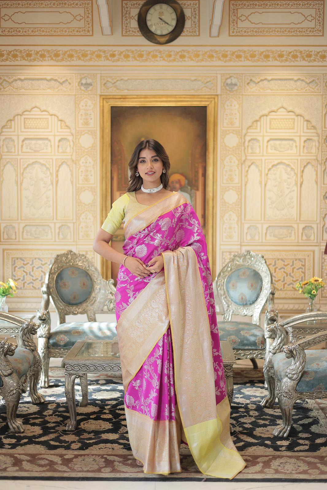 Kanjivaram Zari Weaving Broad Border Saree - Shopaholics Choice